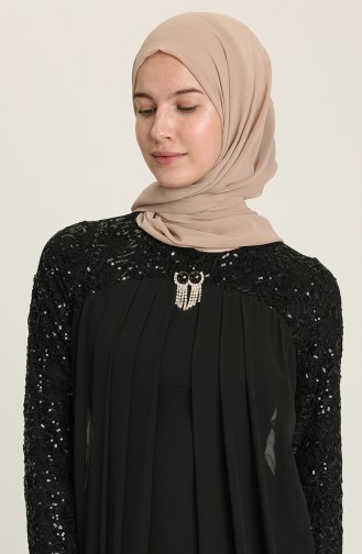 Robe de Soirée Mousseline Détail Broche 52651-01 Noir 52651-01