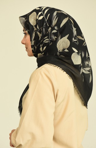 Black Scarf 0753-01