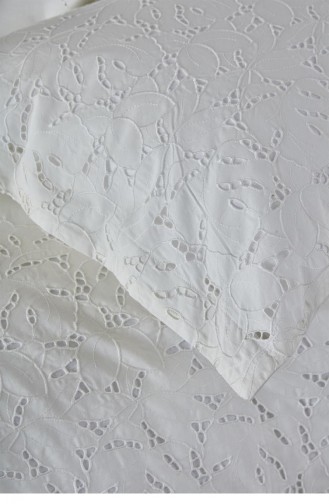 Ecocotton Piraye Çift Kişilik Nevresim Takımı Organik Pamuk Perkal Brodeli Beyaz 200X220 Cm Beyaz