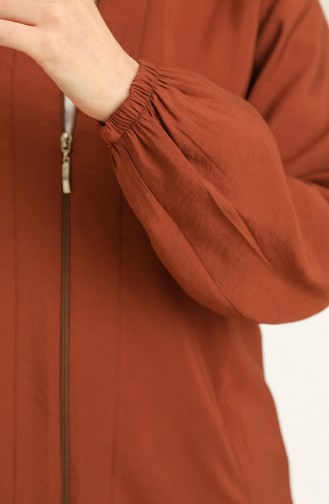 Brown Cape 0210-08
