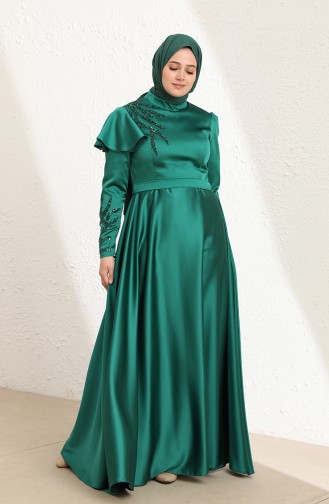 Büyük Beden Omuzu Volanlı Kolları Taşlı Saten abiye Elbise 6043-03 Zümrüt Yeşil