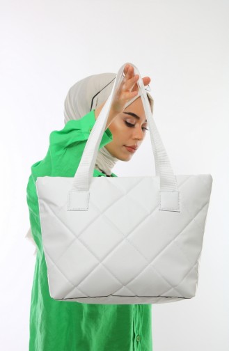 White Shoulder Bag 28-04
