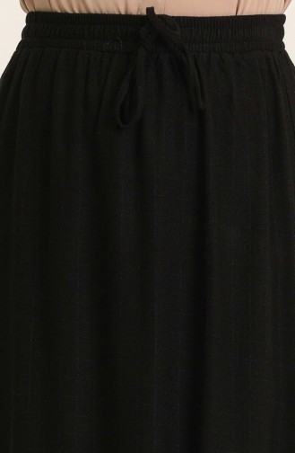 Black Skirt 102022256-01