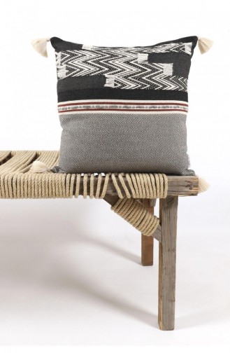 Ecocotton İva Arna Kırlent Kılıfı 100 Organik Pamuk Püsküllü Özel Dokuma 45X45 Cm Arna