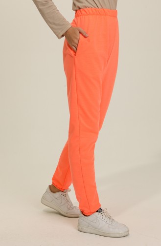 Orange Pants 0262-01