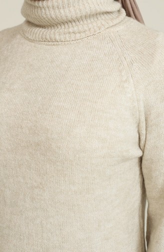 Beige Sweater 2004-02