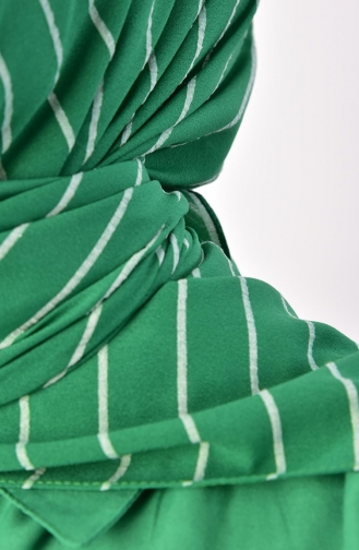 Green Scarf 000015-07