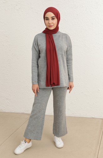 Gray Knitwear 2038-05