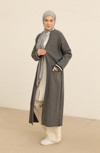 Grau Strickjacke 2026-01