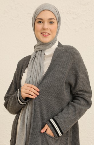 Grau Strickjacke 2026-01