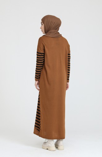 Tabak Hijab Kleider 3358-01