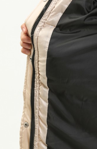 Beige Coats 2026-04