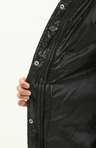 Schwarz Coats 2026-01