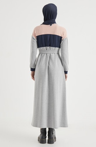 Garnish Kleid 1832-06 Gelblichrosa-Grau 1832-06