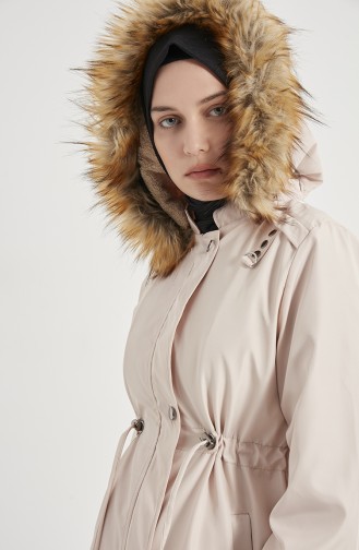 Creme Coats 13923