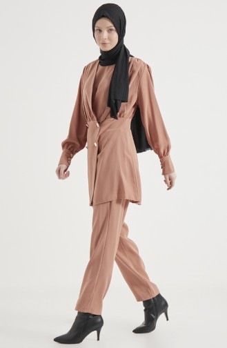 Camel Suit 3202