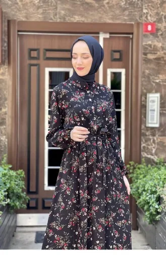 Çiçek Desenli Kemerli Elbise Siyah