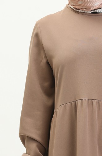 Gefälteltes Kleid 1840-06 Nerz 1840-06