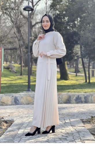 Yanları Piliseli Elbise Bej