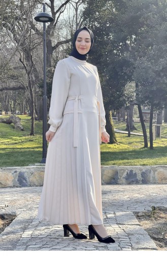 Yanları Piliseli Elbise Bej