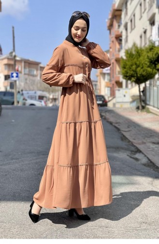 Belden Bağcıklı İşlemeli Elbise Taba