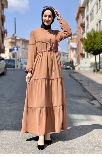 Belden Bağcıklı İşlemeli Elbise Taba