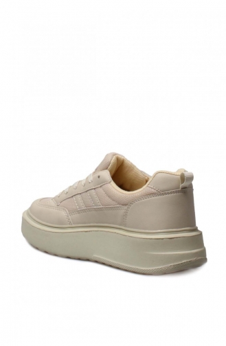  Sport Shoes 666ZA151.Ekru