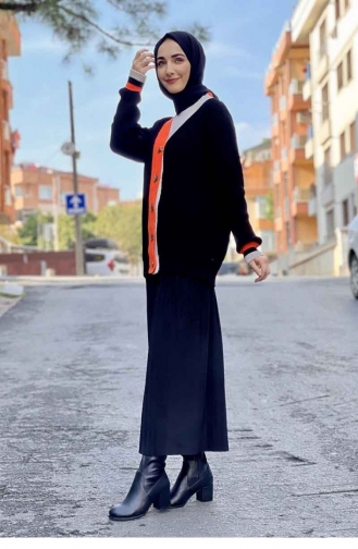 Yaka Detaylı Triko Hırka Siyah