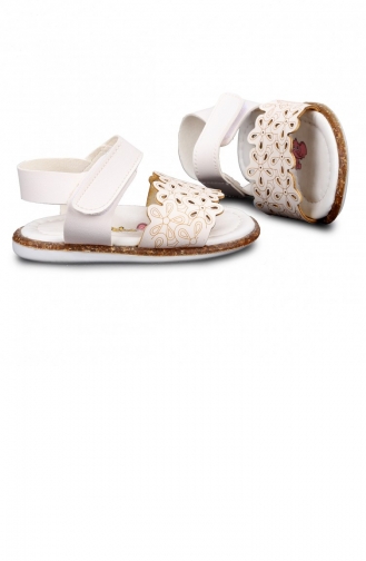  Kid s Slippers & Sandals 21YILKKIK000013_2734.Beyaz