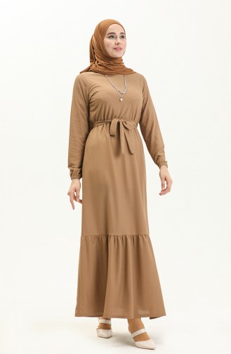 Gerafftes Kleid mit Gürtel und Halskette 1784-06 Beige 1784-06