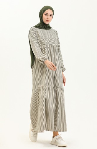 Gestreiftes Kleid 24Y8870A-01 Khaki 24Y8870A-01