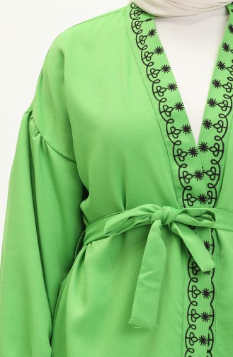 Bestickter Kimono in Übergröße 24Y8852-03 Pistaziengrün 24Y8852-03