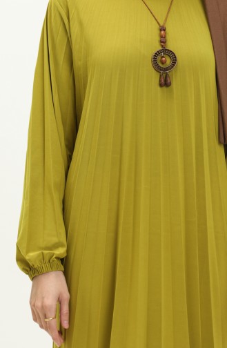 Plissiertes Kleid mit Sandy-Kette 2023-08 Ölgrün 2023-08