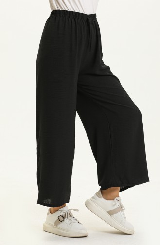 Weit geschnittene Hose aus Stoff von Aerobin 00014-01 Schwarz 00014-01