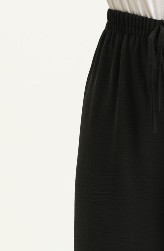 Weit geschnittene Hose aus Stoff von Aerobin 00014-01 Schwarz 00014-01