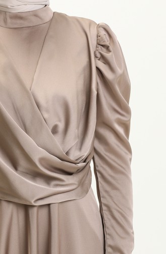 فستان سهرة ساتان بتصميم رايات 6059-04 فيزون 6059-04