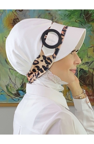 Nazlı Model Buckle Large Milk Brown Houndstooth Hijab Hat SBT26SPK27-11 White Dark Brown 26SPK27-11