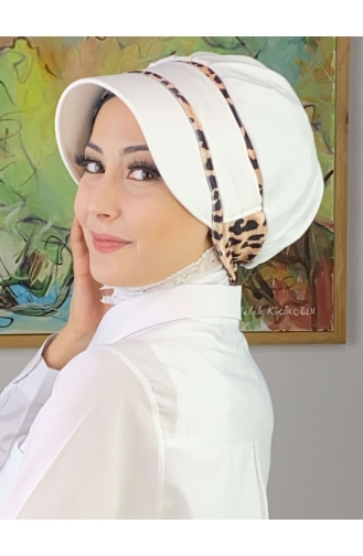 Nazlı Model Buckle Large Milk Brown Houndstooth Hijab Hat SBT26SPK27-11 White Dark Brown 26SPK27-11