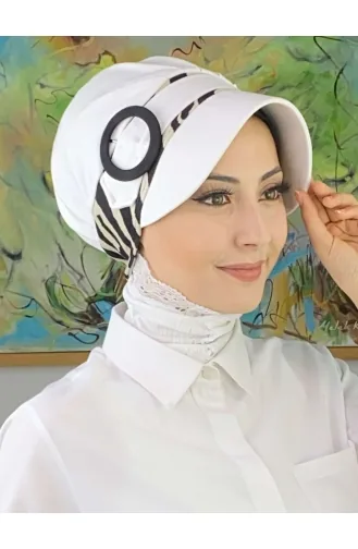 Nazlı Model Tokalı İri Sütlü Kahve Kazayaklı Tesettür Şapka SBT26SPK27-07 Beyaz Siyah