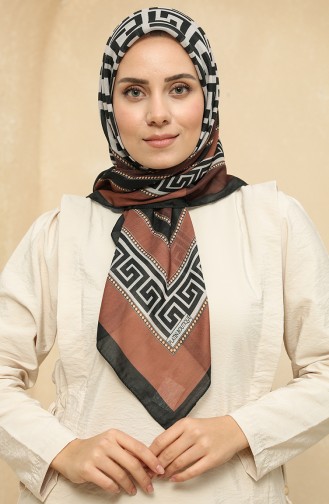 Tobacco Brown Hoofddoek 2014-05