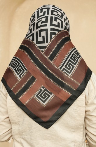Tobacco Brown Hoofddoek 2014-05