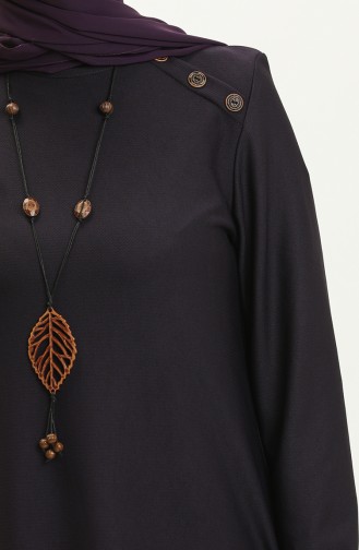 Kleid mit detaillierter Halskette und Knöpfen 4141-01 Lila 4141-01