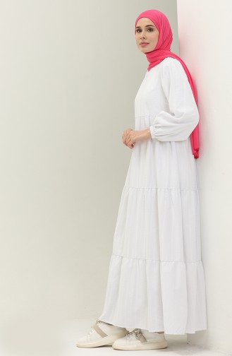 Besticktes Kleid mit elastischen Ärmeln 24Y8984-04 Weiß 24Y8984-04