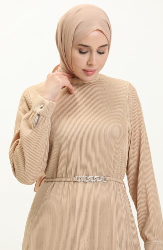 Plissiertes Kleid mit Gürtel 4339-04 Beige 4339-04