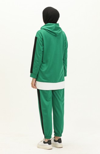 Green Suit 6747