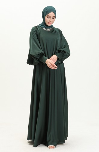 Satin Abendkleid mit Steinen 6051-05 Smaragdgrün 6051-05