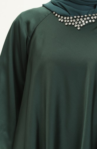 Satin Abendkleid mit Steinen 6051-05 Smaragdgrün 6051-05
