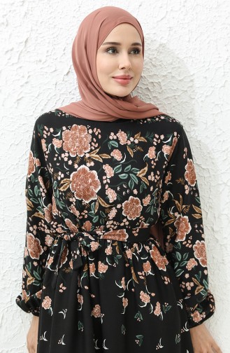 Floral gemustertes Kleid mit Gürtel 0034-03 Schwarz 0034-03