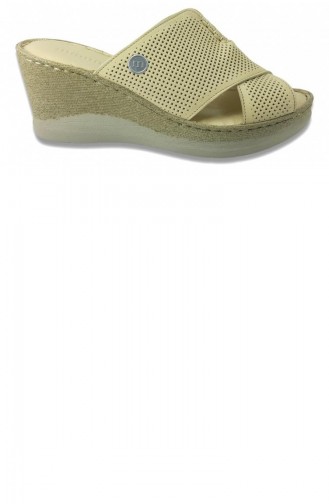 Beige Summer slippers 13658