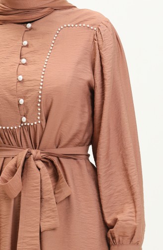 Kleid mit Perlengürtel 24Y9012-02 Braun 24Y9012-02